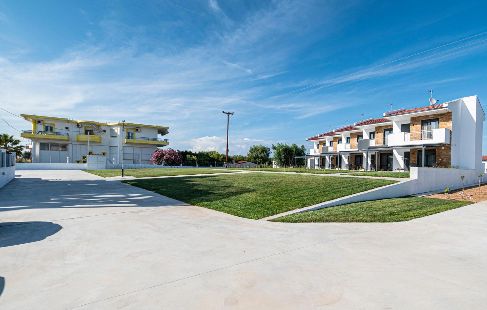 Chryssis Village By Travel Pro Services - Nea Potidaia Halkidiki Nea Poteidaia Dış mekan fotoğraf